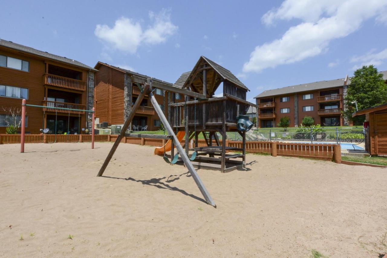 3Br Condo With Lake View - Trout Fishing - Playground - 2 Pools - Free Tickets Included - Pr69-9 برانسون المظهر الخارجي الصورة